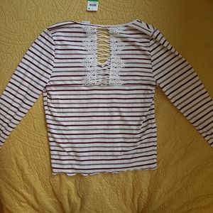 American Rag Blouse large. New with tags